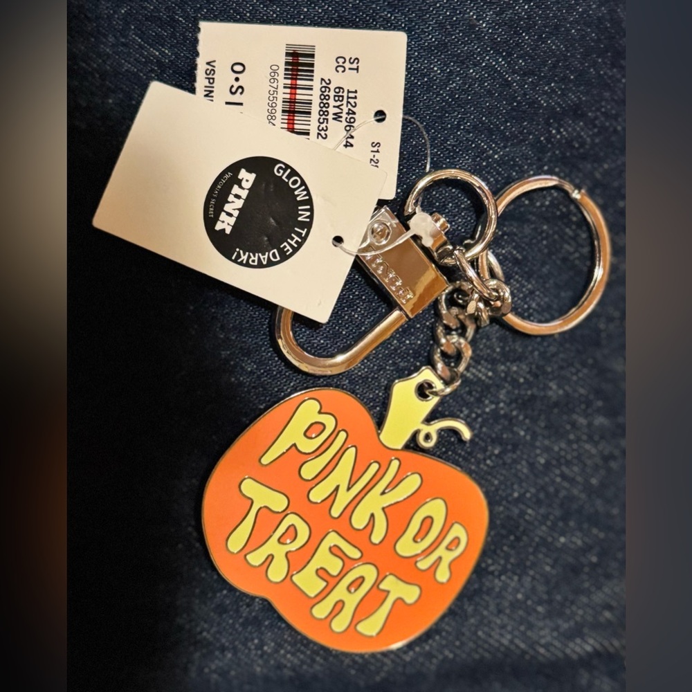 Victoria's Secret PINK Halloween Logo Keychain Charm (Orange/Yellow) - NWT